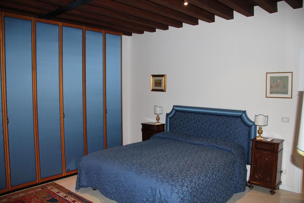 Sarai Apartments البندقية الغرفة الصورة
